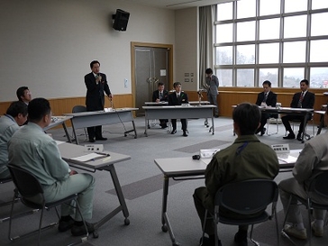 県北広域振興局職員と知事の意見交換会の写真