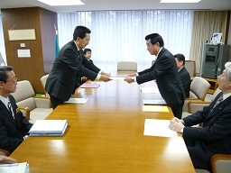 民主党会派要望の写真