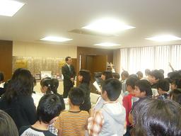 釜石市立小佐野小学校4年生知事室見学の写真