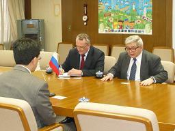 在札幌ロシア連邦総領事館総領事表敬の写真