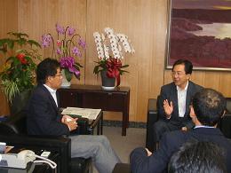 増田総務大臣を訪問の写真