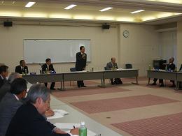 県商工会連合会県央ブロック商工会長会議に出席の写真