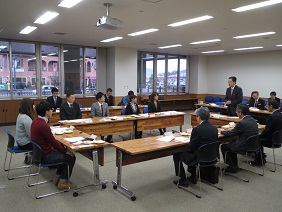 県政懇談会「がんばろう！岩手」意見交換会（二戸地区合同庁舎）の写真