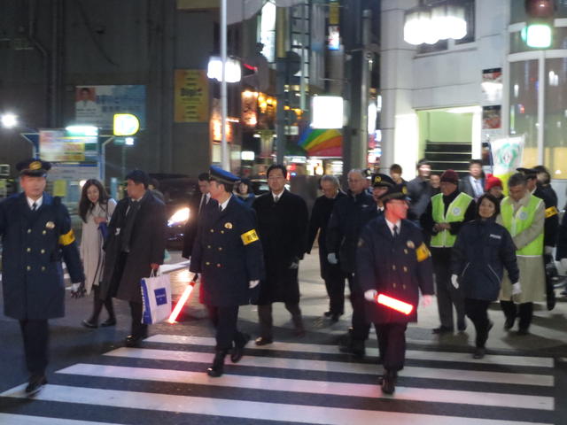 年末年始における特別警戒活動の写真