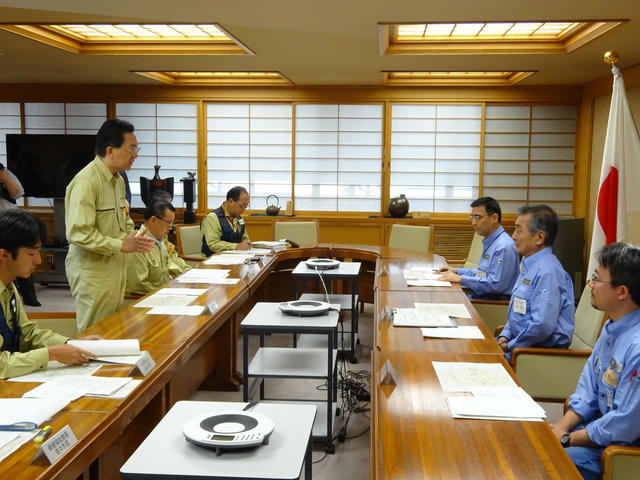 松本防災担当大臣との意見交換の写真