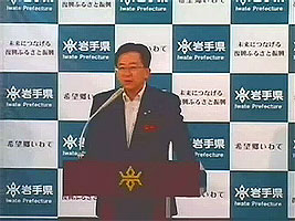 知事写真2