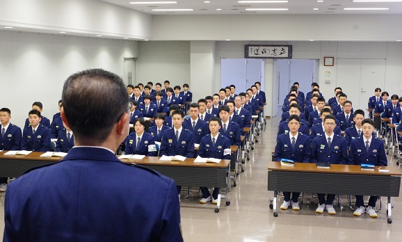 写真:南部学校長